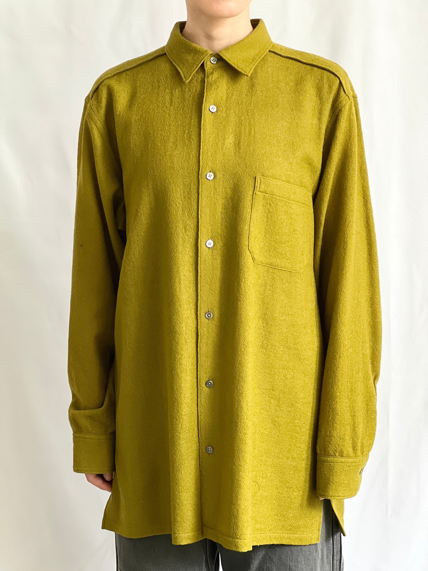 Single yoke shirt〈wool Gaze〉