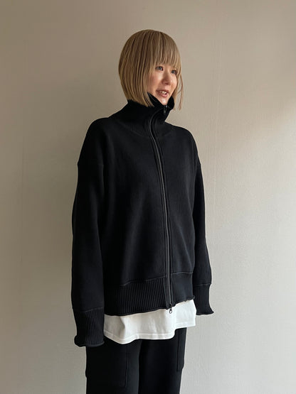 〈受注：9月お届け〉Someone's double zip sweater Cotton