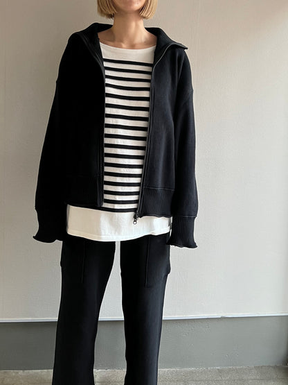 〈受注：9月お届け〉Someone's double zip sweater Cotton
